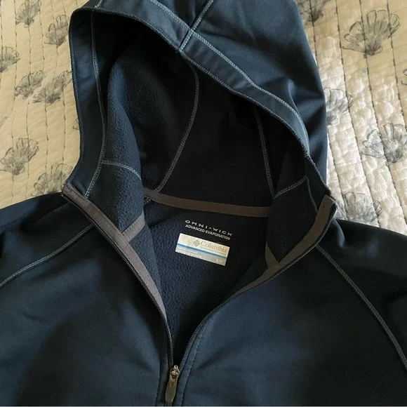 Columbia Omni-Wick Quarter Zip - Picture 10 of 10